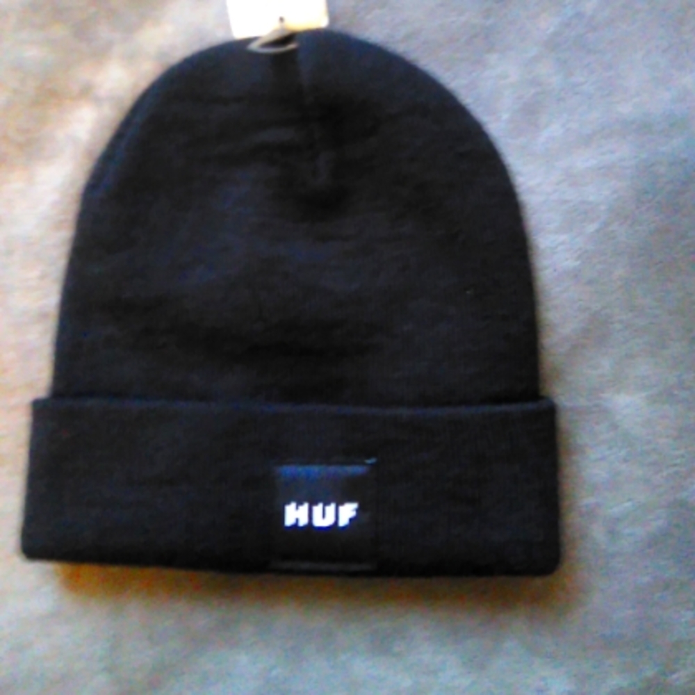 NEW HUF beanie